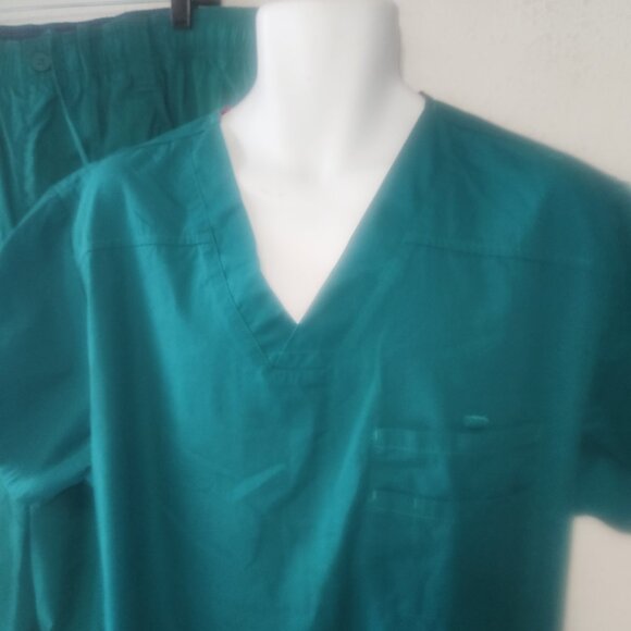 Dickies *** 2-piece Scrub Set, Turquoise, in size XL/Tall NWOT - Picture 2 of 12
